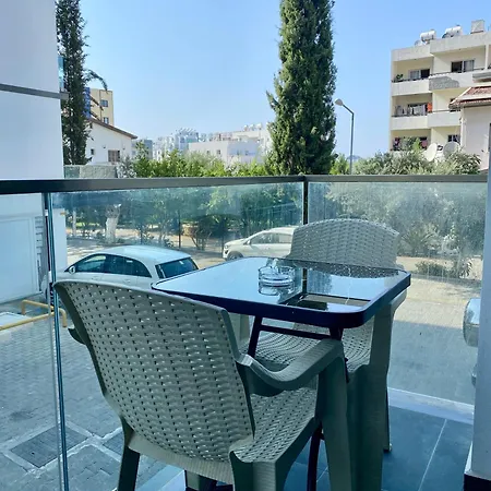 דירה Luxurious Brand New In The Centre *